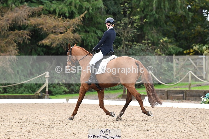 251023A-101011-01446 - B-127-Jessica.McCaldin