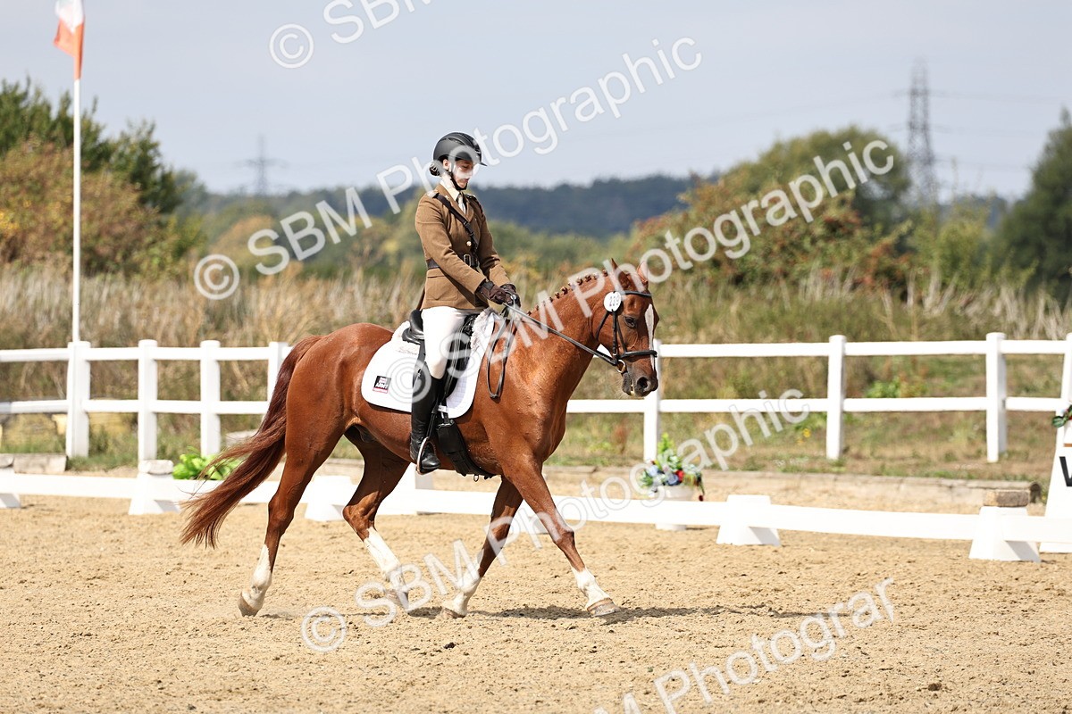 SBM_018801 - Class 16 - Novice 5 - 12.08-13.11