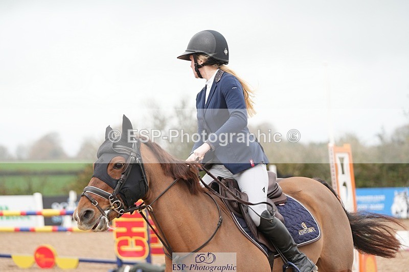 251109-102647-03374 - Cls 19 Snr 1.05m Open