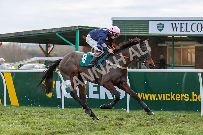 220125-Race 3-Emotional Roller-3661 - Race 3