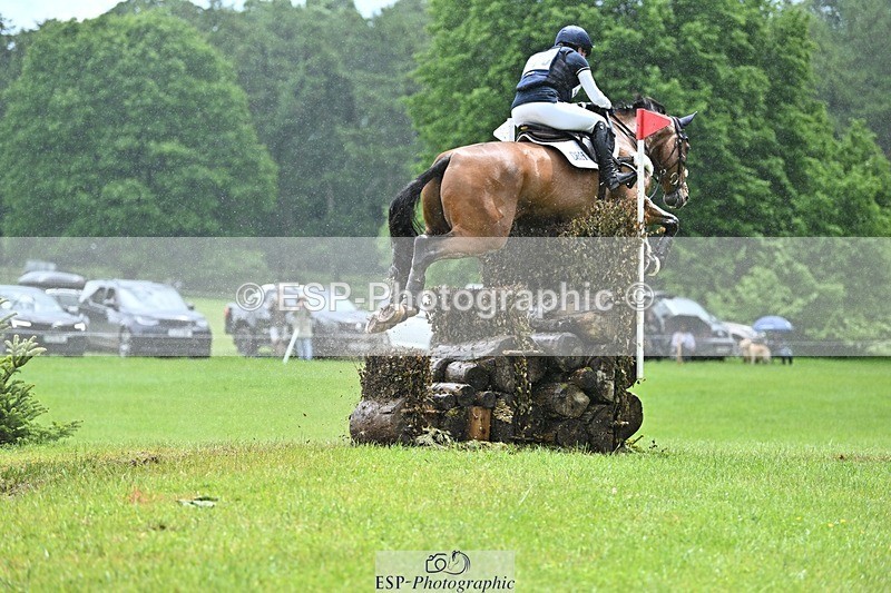 240526-133745-22968 - 520-LONDON_52-Laura_Collett