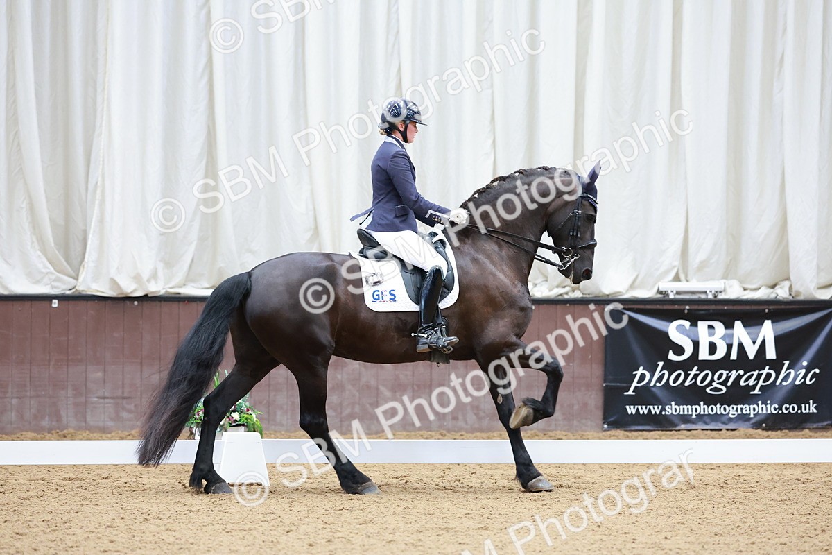 SBM_005901 - Class 3 - Medium 6 - 14.40-15.52