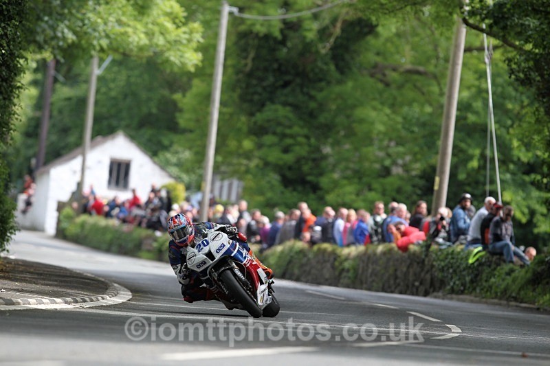  - Supersport Race 1