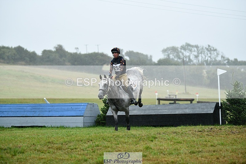 250830-144146-04550 - F-255-Janine.Paterson