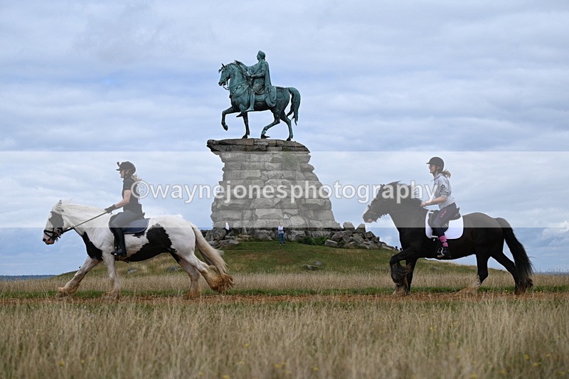 DSC_6671 - Time at Statue 12:45 to 13:15
