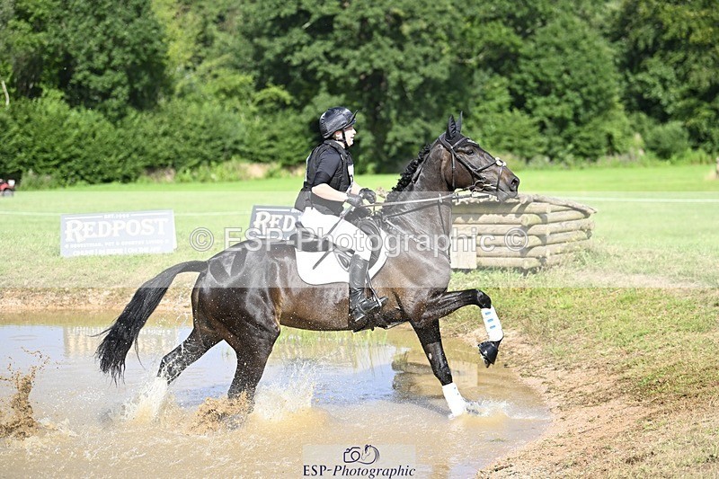 240803-164714-10086 - 274-Molly_Frampton-OBSIDIAN_ROYALE