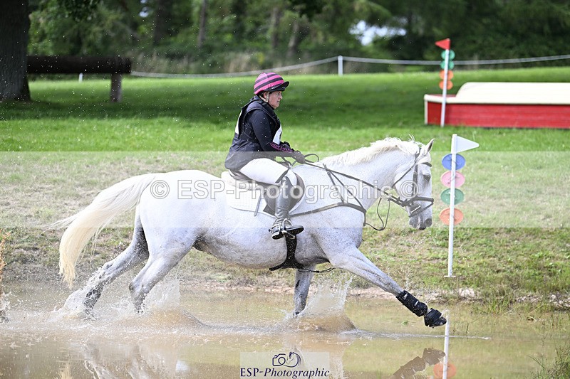 240804-160549-17851 - 618-Lizzie_Luxton-CAPTAIN_CORLEA