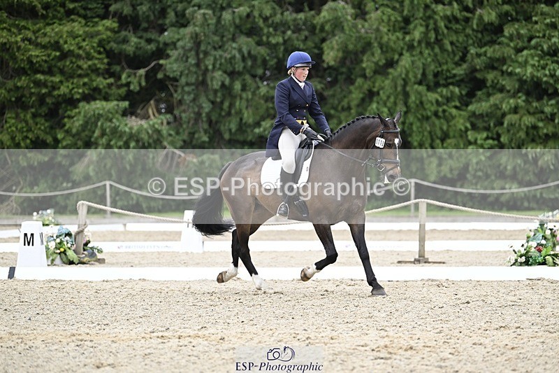 240523-173702-06406 - 113-MONANORE_GOLD-Jemima_Hughes