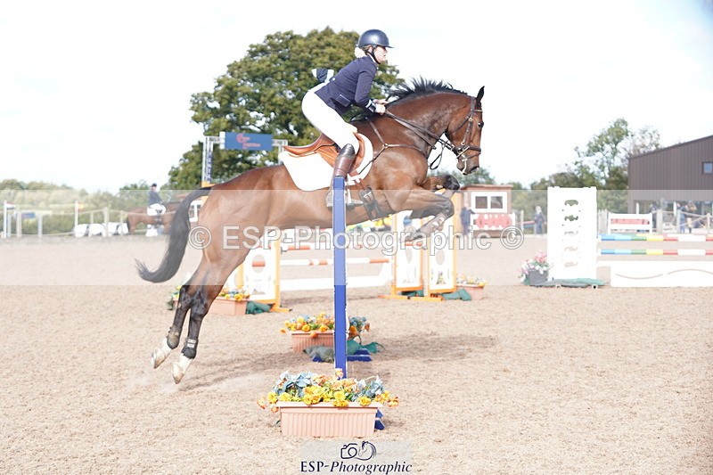 241005A-110954-04505 - SAT Cls 9 Snr Discovery &1m Open