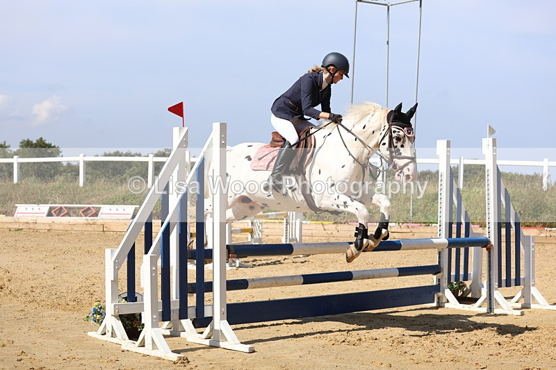 3E7A1258 - Class 8: 80cm Junior