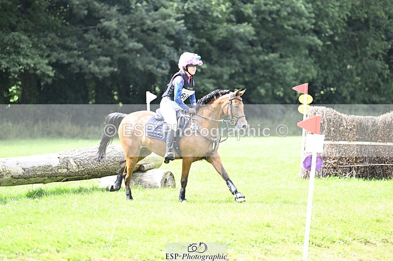 240804-151601-18172 - 601-Tichy_Sanders-UBERTON_VAN_HET_DALHOF