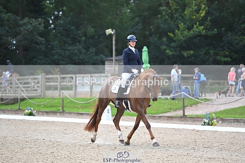 240809-134629-01653 - 132-Jennifer.Charleston-Roulette.Magic