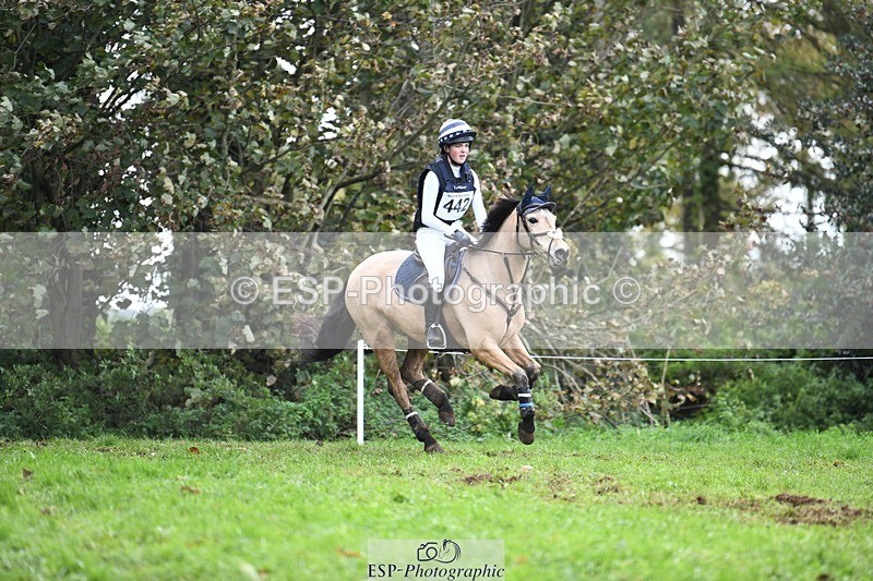 231021-134949-18130 - 442-BICTON.INCREDIBLY.DUN-millie.jo.challinor-SC+XC