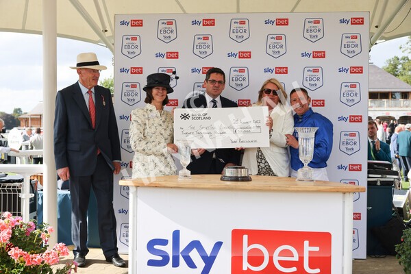 yr20082022r4-279 - Race 4 3.35pm Sky Bet Ebor