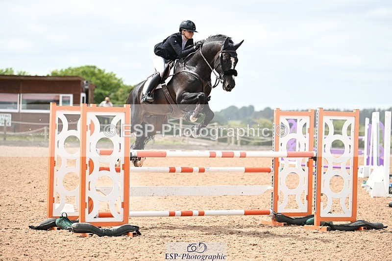 250611-134435-00702 - Cls 6 Snr Foxhunter & 1.20m Open