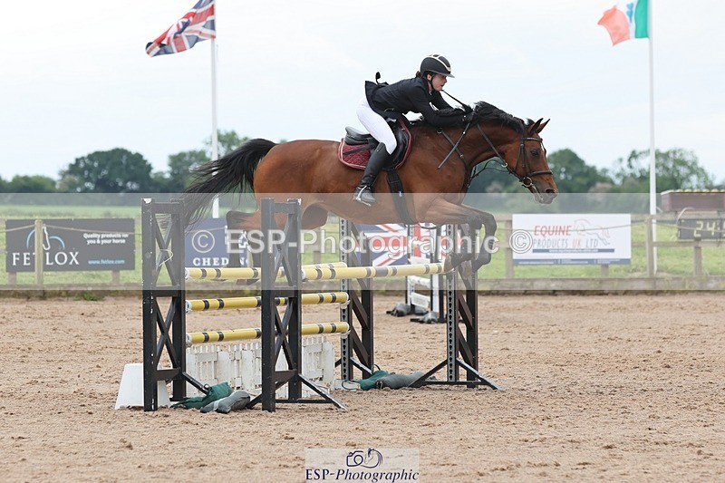 250524-103107-04236 - Cls 13  A&B 1.05m & 1.10m open