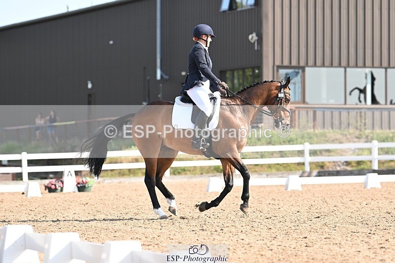 250816-101128-03317 - 054-Ella.MatraversBallymitty.Mac