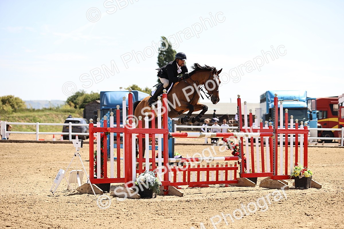 SBM_010090 - Class 9 - Senior Foxhunter - 1.20m Open