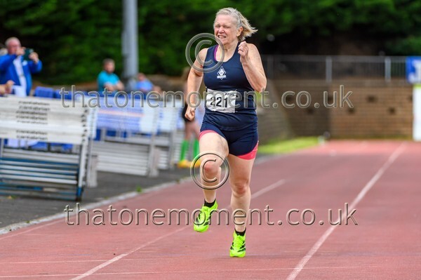 CEM26-925210 - Track Female Set One