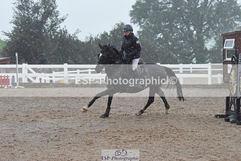 230917A-104222-06306 - Cls 33 British Novice & 90cm Open