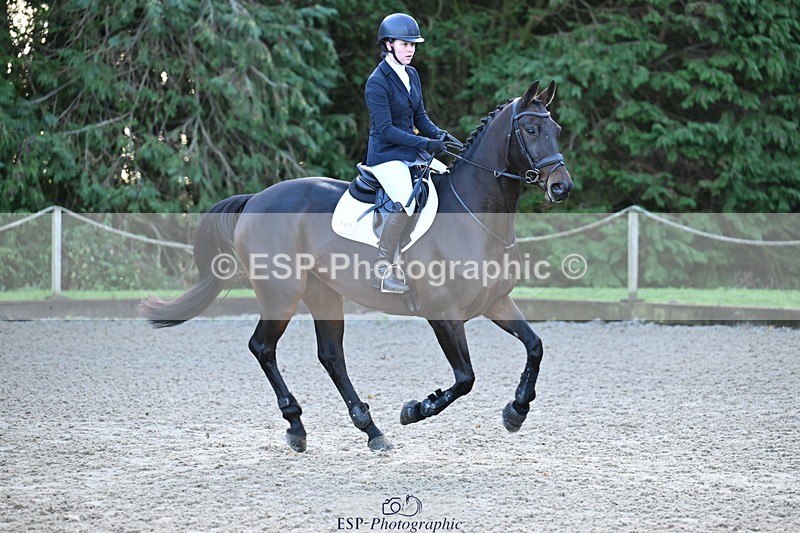 251024A-093207-06098 - B-103-Florence.Scard-Morgan