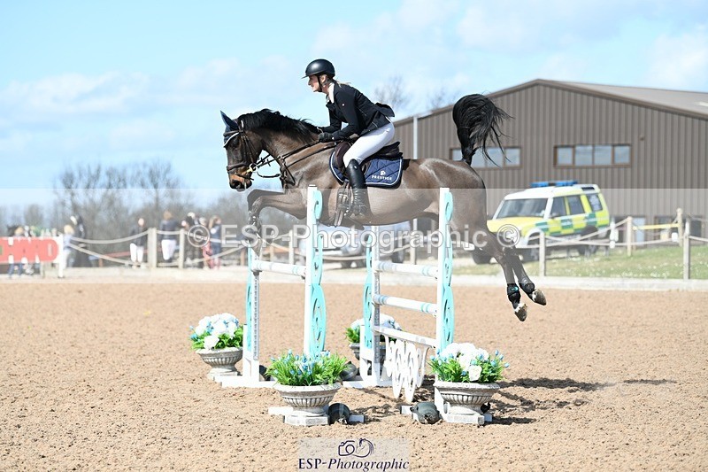 250328-123145-00984 - Cls 3 Snr Foxhunter