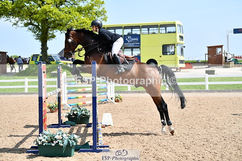 240511A-131245-13714 - Cls 30 1.10m National Am Quali and Open