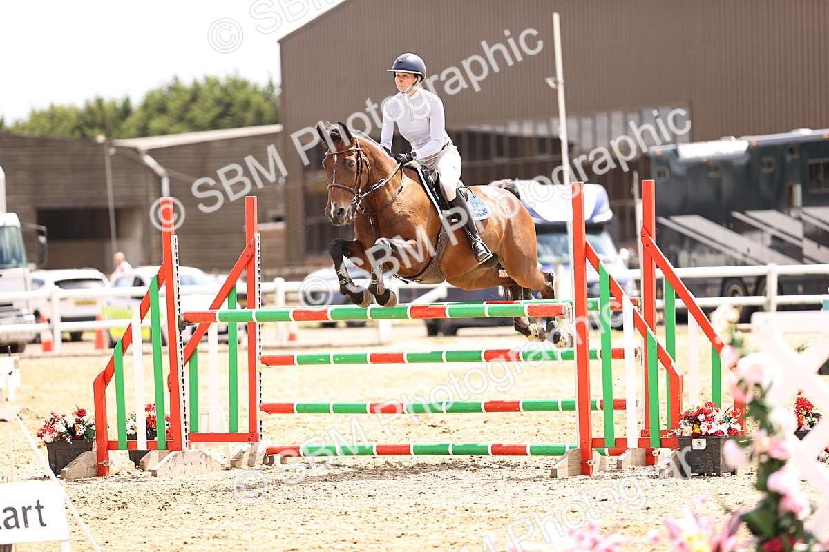 SBM_003737 - Class 22 - Senior Foxhunter 1.20m