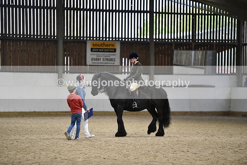 WJ5_7502 - Class 12 Ridden M&M