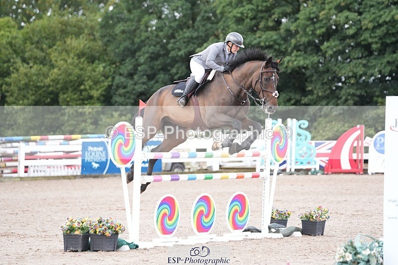 250720-091253-18092 - Cls16, 1 Star Silver Tour Accumulator