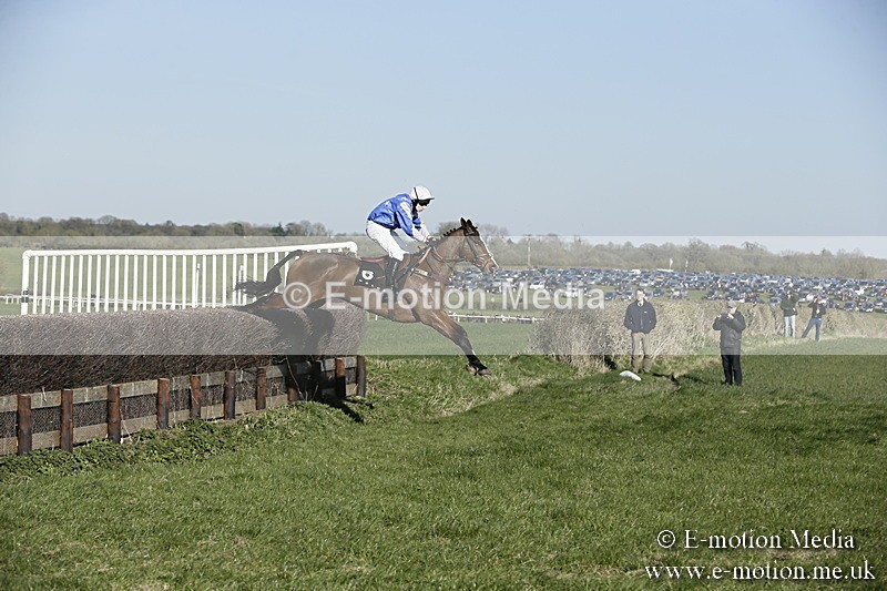 PtP 250317 402 - V.W.H. Hunt Point-to-Point Siddington 25/03/17