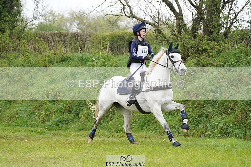 250418-100844-00926 - 118-Poppy.Turriff-LANDSBROOK.FAERIE.TALE