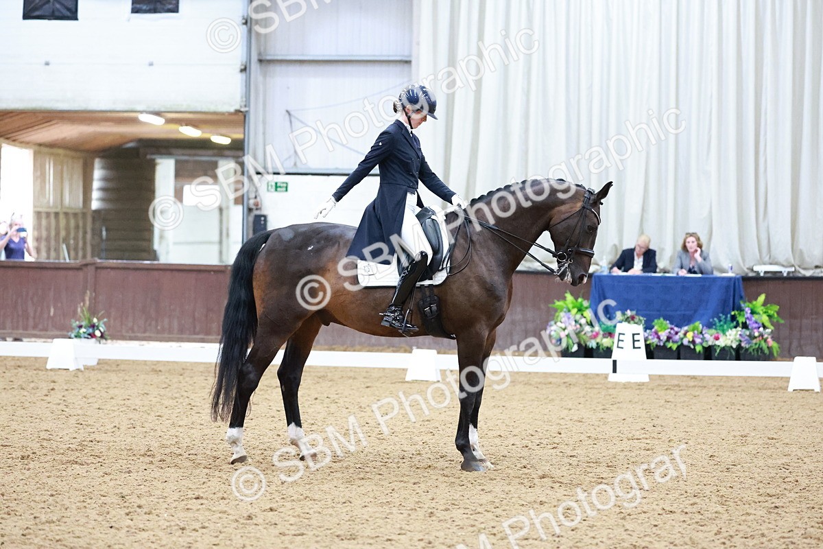 SBM_020966 - Class 13 - FEI INT I - 16.26-17.14
