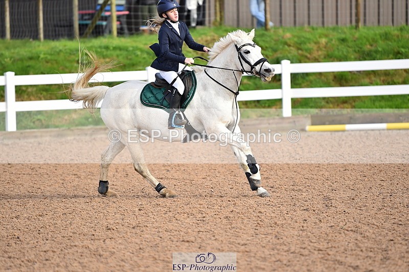 231028A-111328-00738 - Cls 2 British Novice & 80cm Open