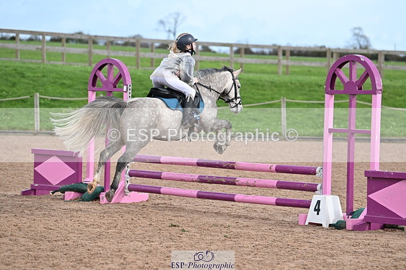 231029A-125313-03380 - Stepping Stones 128cm & 138cm