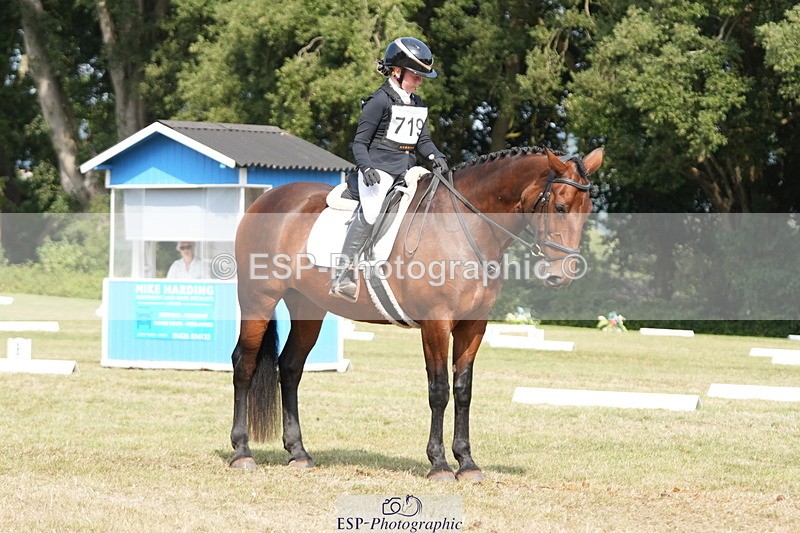 250823A-152506-32281 - PC70 Ride Off