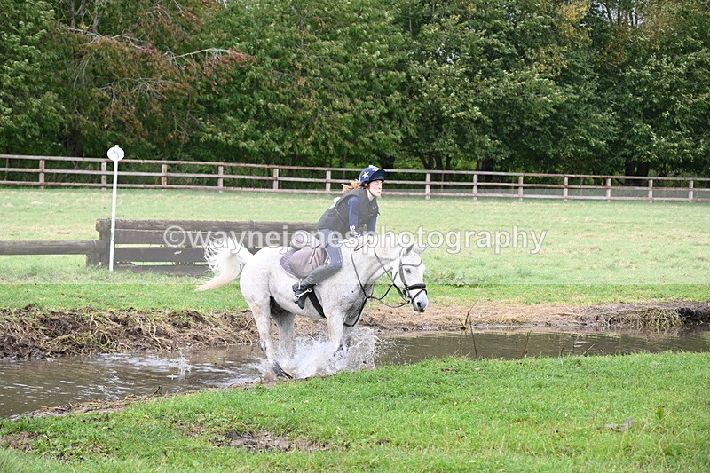 WJ6_4425 - Time at Photographer 11:57 to 12:14