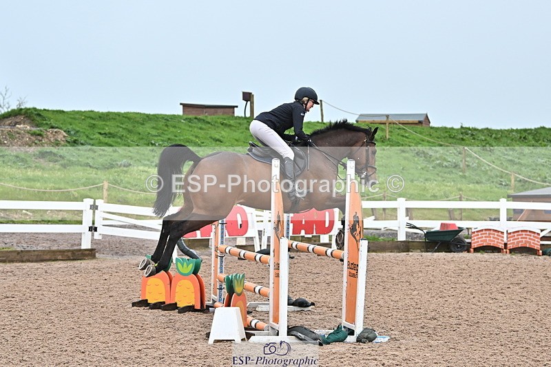240501A-092448-00026 - Cls 3 British Novice and 90cm Open