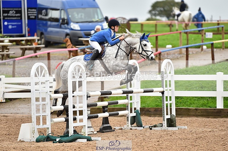 231028A-131634-01645 - Cls 4 Newcomers & 1m Open