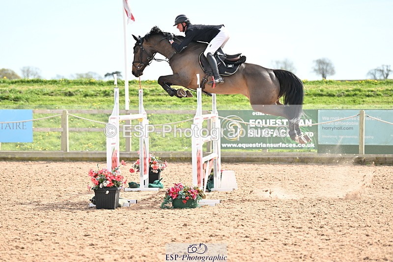 240418A-145137-04567 - Cls 9, 2 Star Big Tour 1.40m