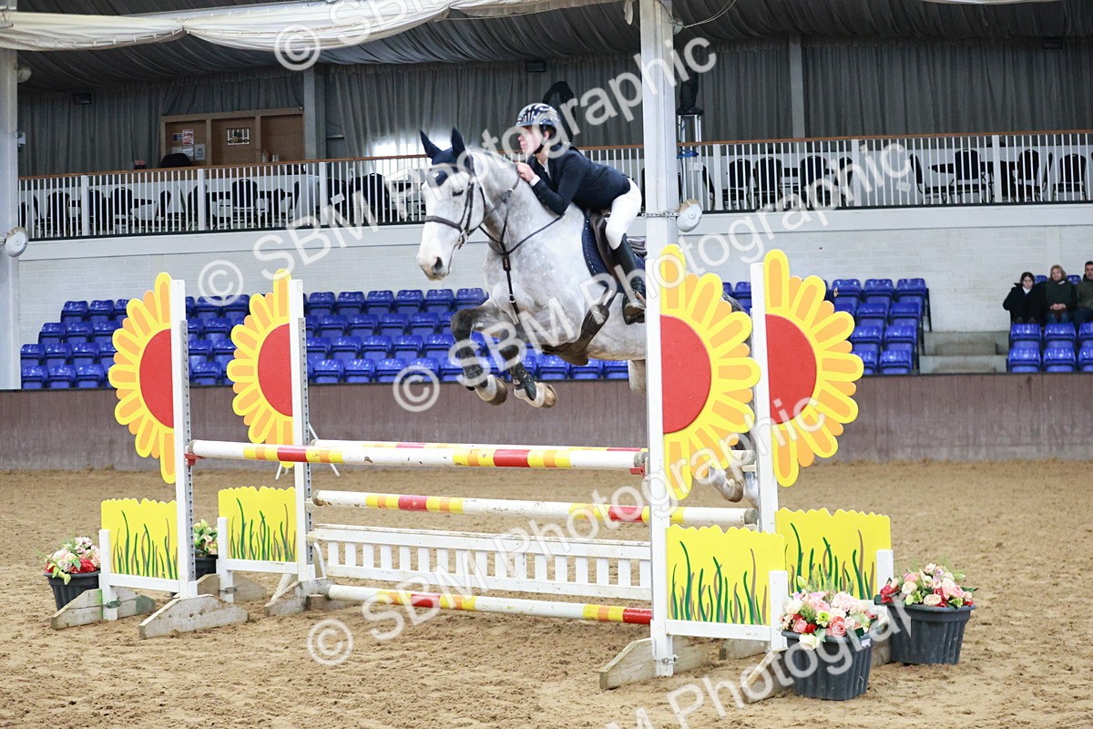 SBM_001127 - Class 4 - Senior Newcomers - 1.10m