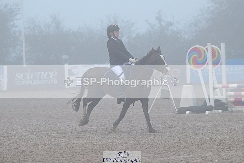 251115-094708-00044 - Cls 3 Pony Intro 70cm