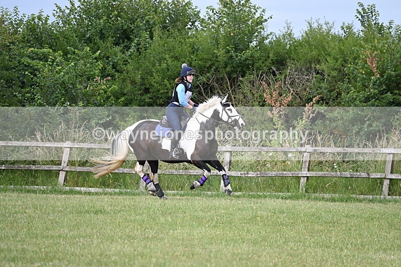 WJ6_5981 - 60cm XC Time 09:48 to 09:57