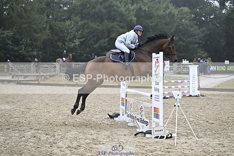 250830A-164433-08046 - Cls 24 Snr Discovery and 1m Open