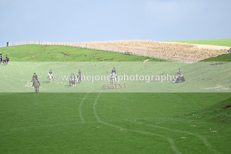 WJ6_9206 - Line Three