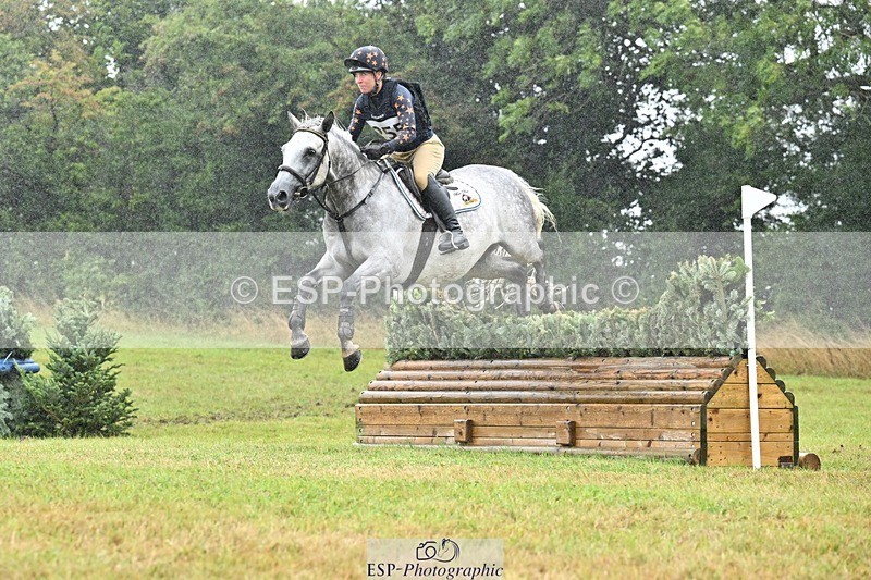 250830-143943-04742 - F-255-Janine.Paterson