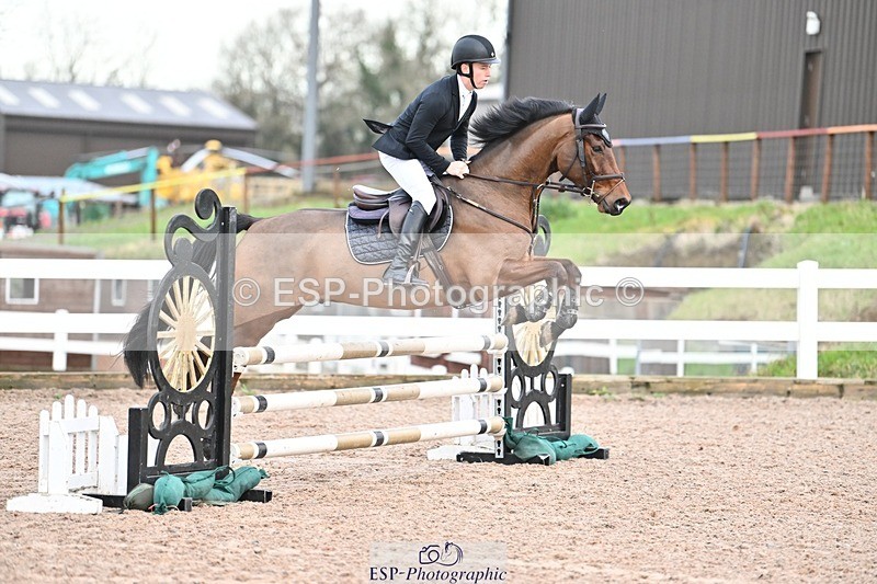 241206-093042-00003 - Cls 2 British Novice and 90cm Open