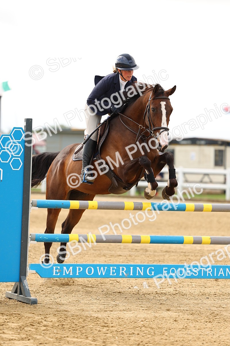 SBM_009146 - Class 2 - Senior Discovery - 1.00m Open