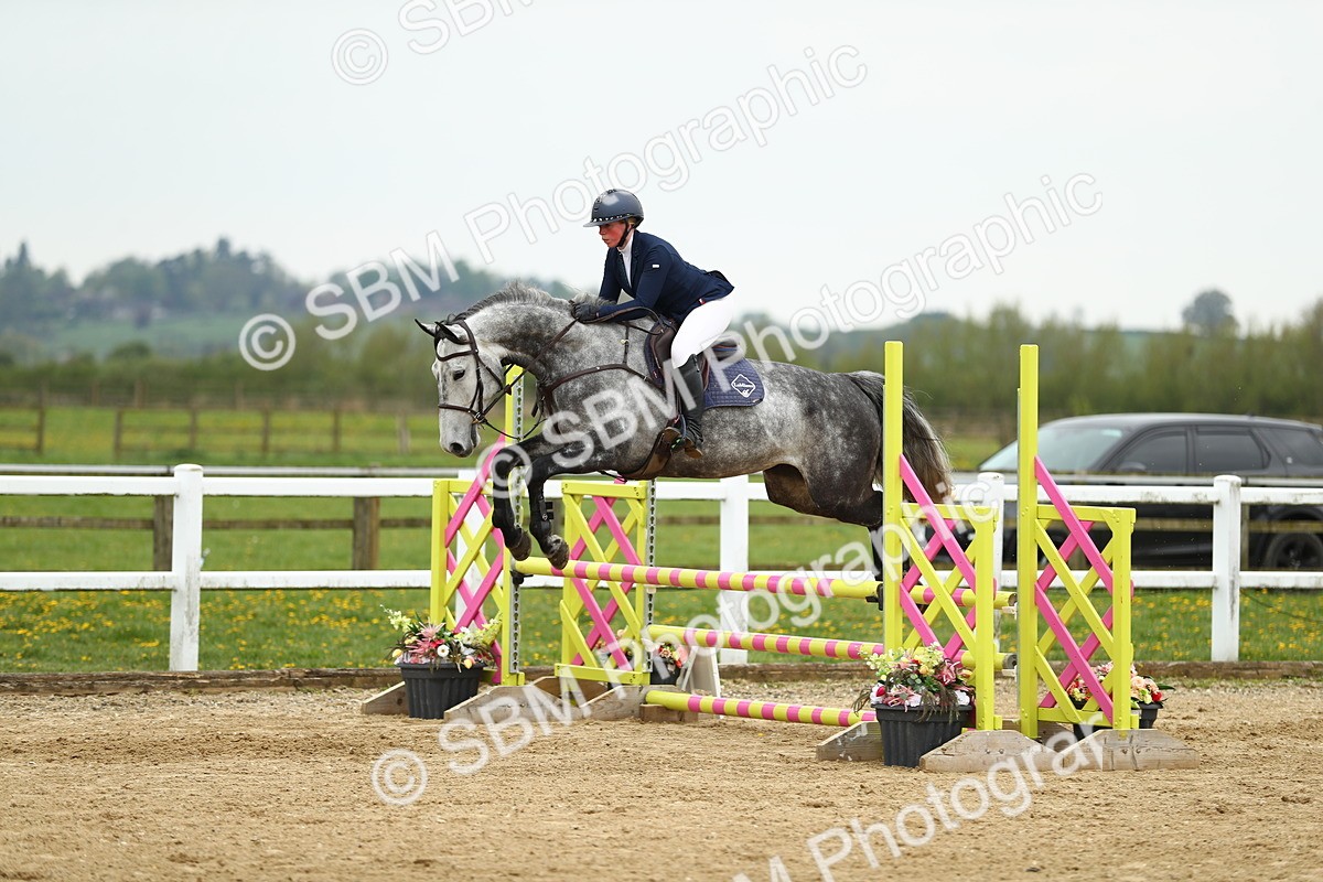 SBM_000465 - Class 2 - Senior British Novice 90cm