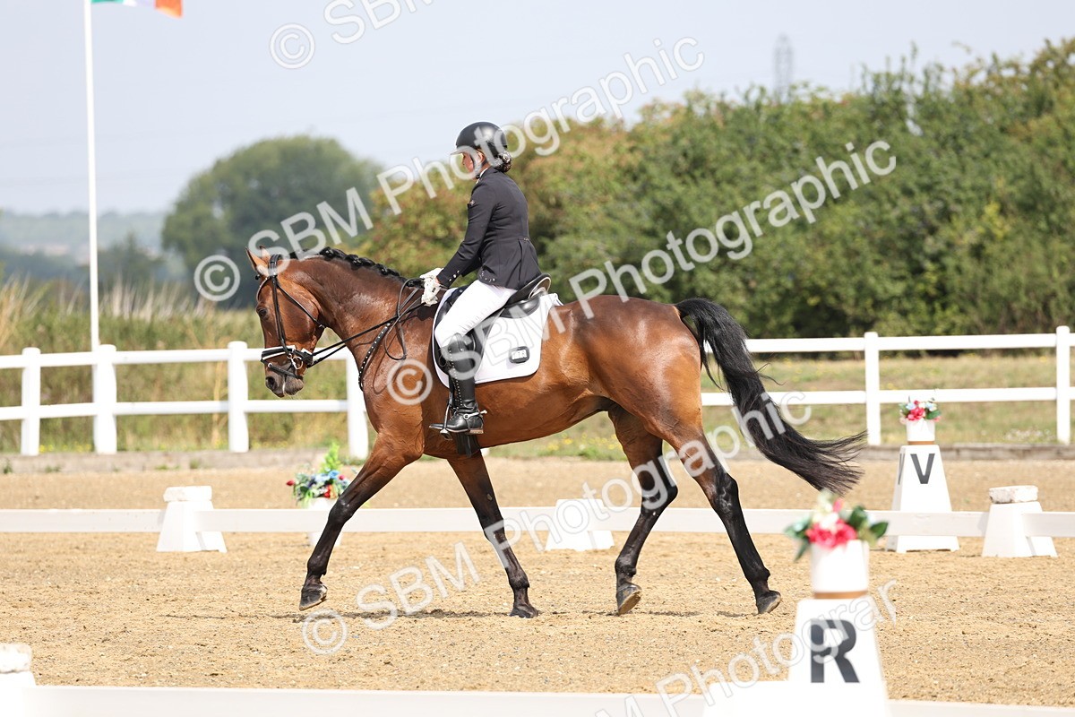 SBM_005872 - Class 6 - Novice 6 - 10.26-11.29